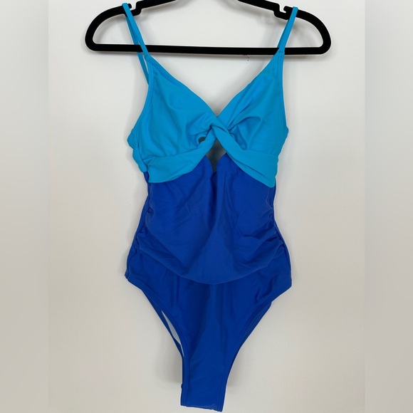 Cupshe Other - Cupshe Twist Front Colorblock One-Piece Ruched Swimsuit | Size S